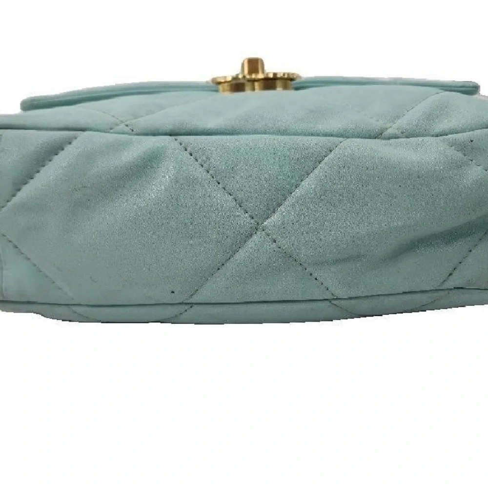 Chanel Sky Blue Quilted Shoulder Bag - Picture 5 of 13